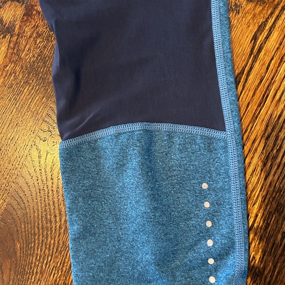 Nike Running Dri-Fit Crop Compression Workout Leggings Size M - Picture 3 of 6